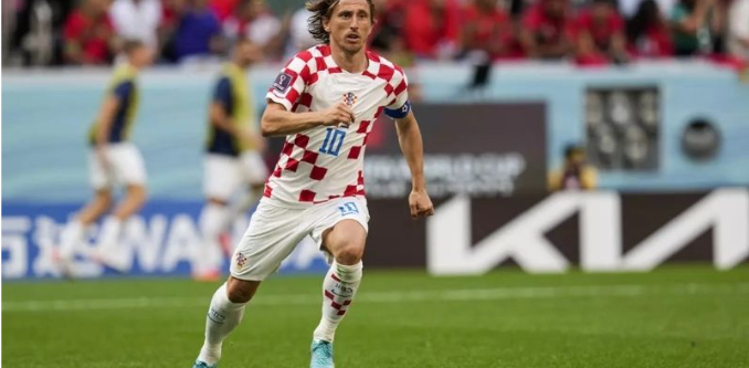 Cầu thủ bóng đá Modric: Hành trình trở thành ngôi sao!